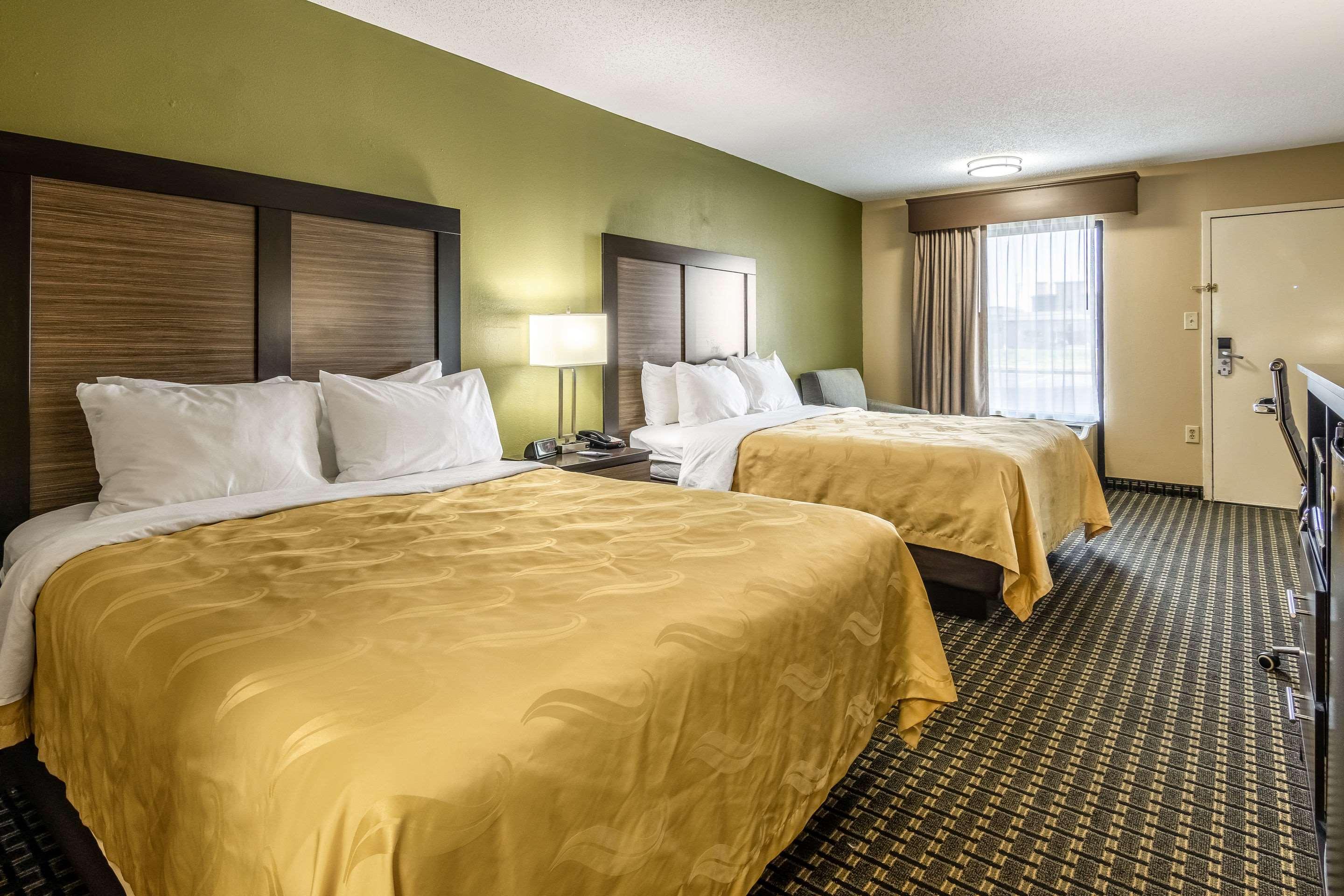 Quality Inn Perry - National Fairgrounds Area Buitenkant foto
