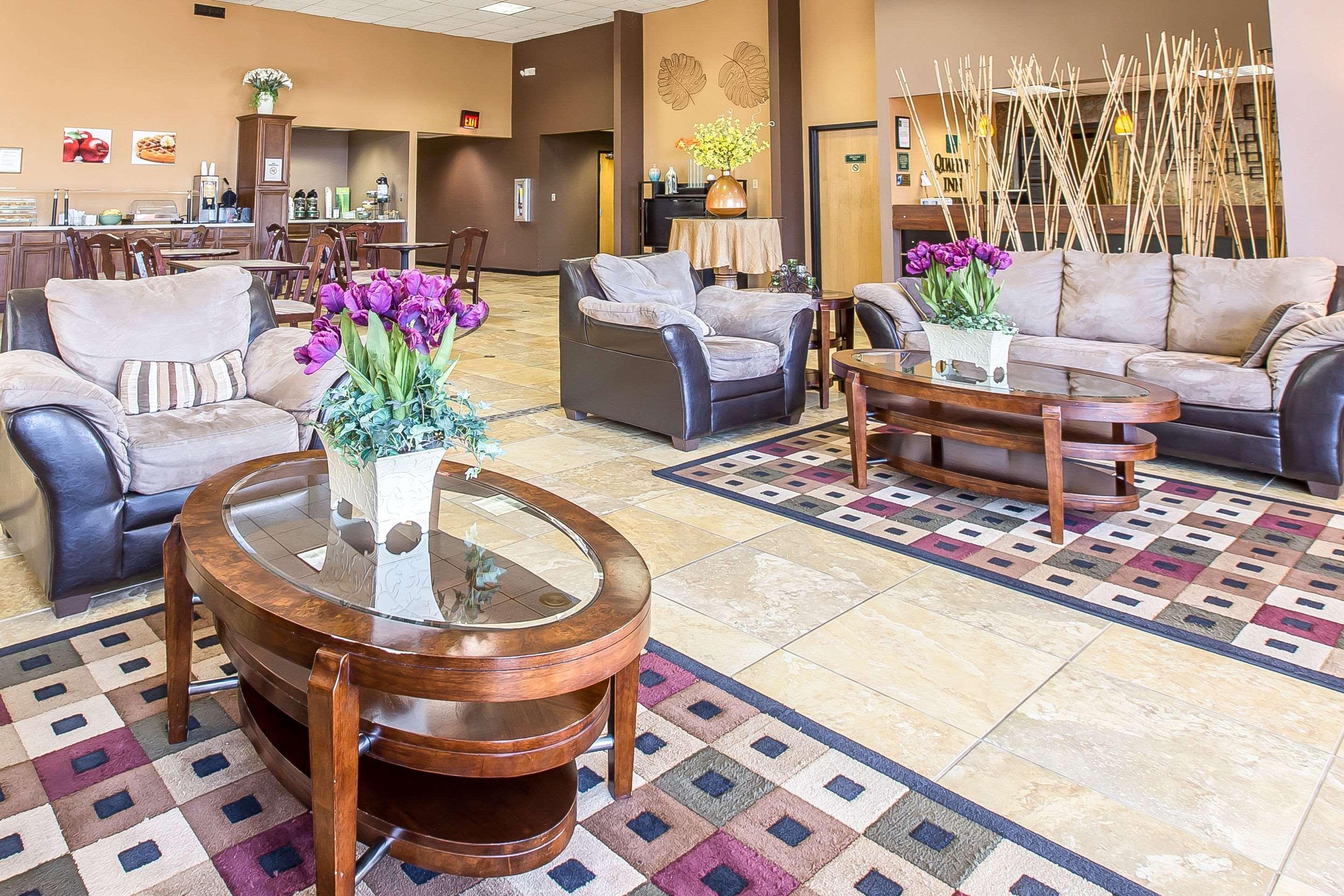 Quality Inn Perry - National Fairgrounds Area Buitenkant foto