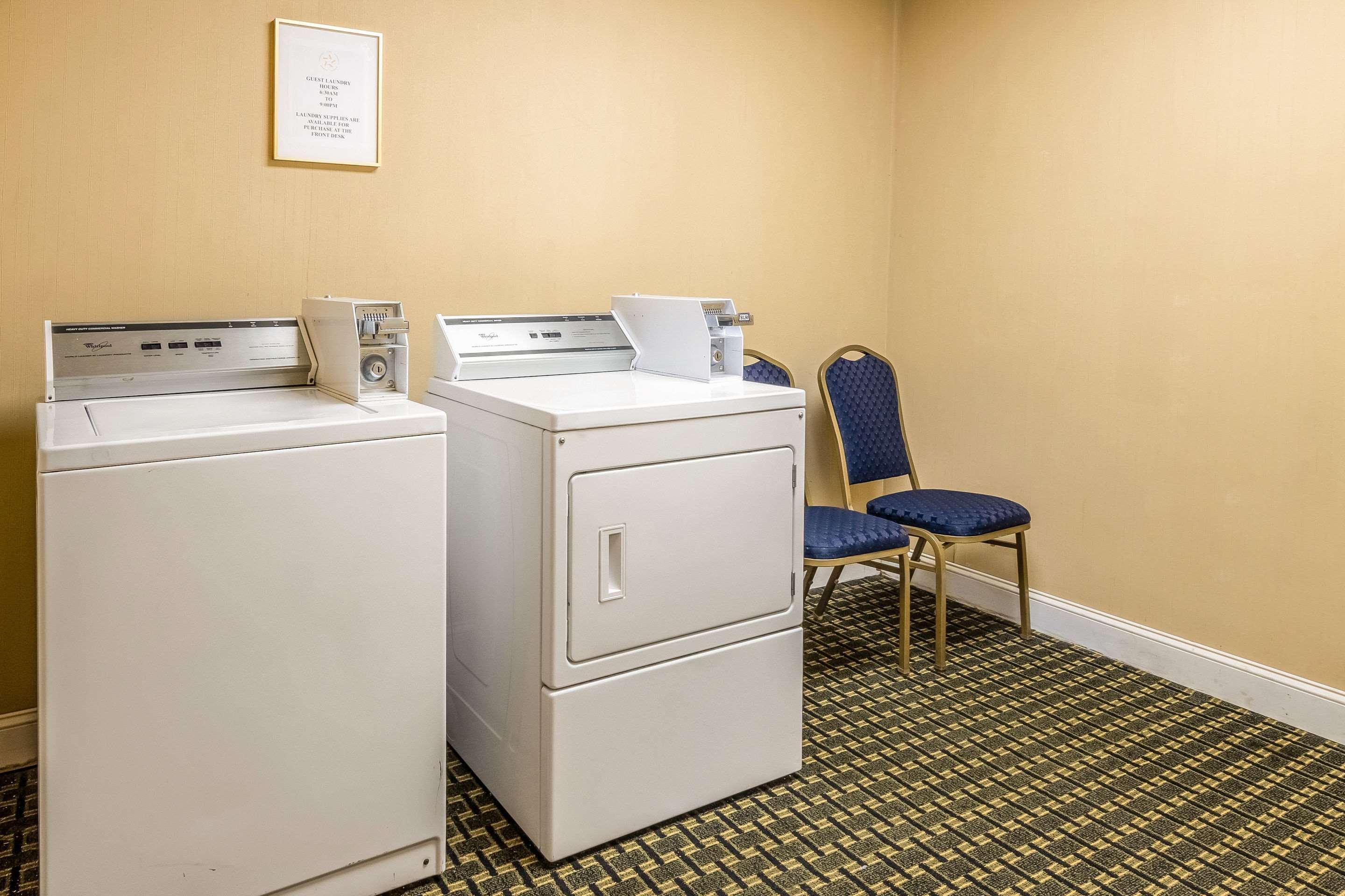 Quality Inn Perry - National Fairgrounds Area Buitenkant foto